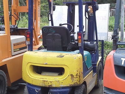 KOMATSU FG15-16 ขนาด1.5ตัน เบนซิล  H20 เกียร์ธรรมดา เสา4.3ม. เข้าตู้ 3ท่อน