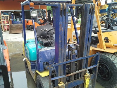 KOMATSU FG15-16 ขนาด1.5ตัน เบนซิล  H20 เกียร์ธรรมดา เสา4.3ม. เข้าตู้ 3ท่อน