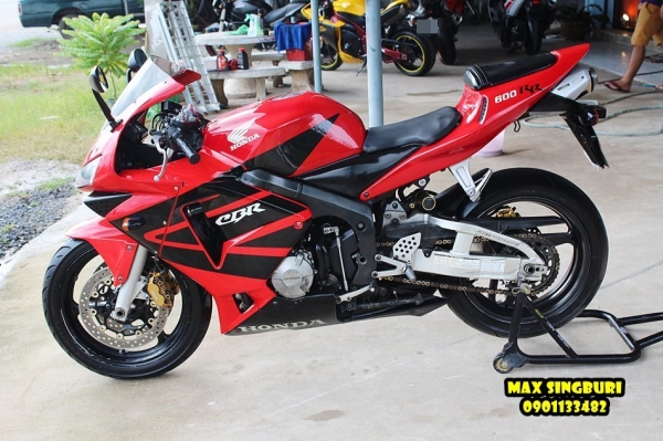 แม็กสิงห์บุรี//((โครตถูก))CBR600RR  ปี2004  สภาพดี ทะเบียนพร้อมโอน ราคา ประหยัด 139000 ด่วน
