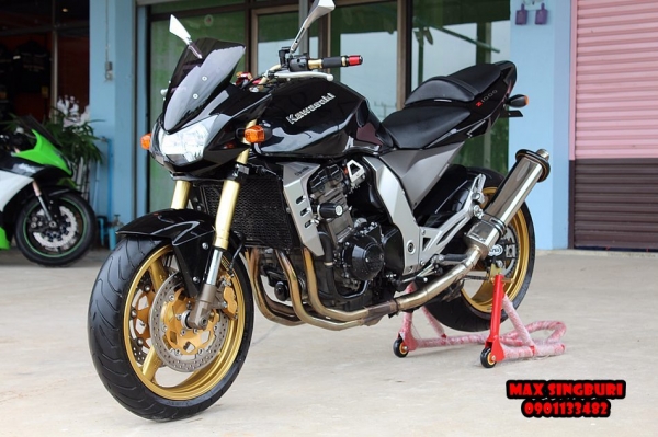 แม็กสิงห์บุรี//KAWASAKI Z1000 ปี2006 สภาพดี ของแต่งแน่นๆ อินวอย+สรรพาสมิตร 215000 ด่วน