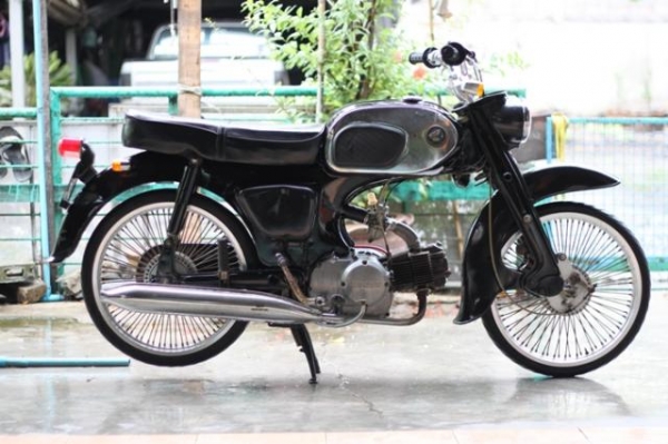 มีรุ่นใดมาแลก C 200 ได้ครับ