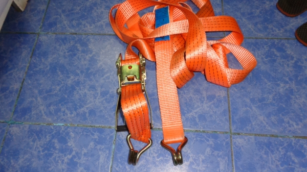 สายรัด มือโยก 2 นิ้ว ยาว 6 เมตร