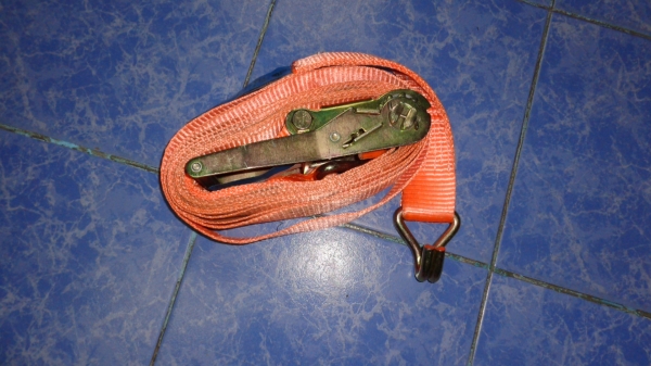 สายรัด มือโยก 2 นิ้ว ยาว 6 เมตร