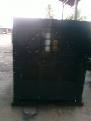 ขายเครื่องปั่นไฟ ขมิ้น  6CP 200 KVA. SETนอก