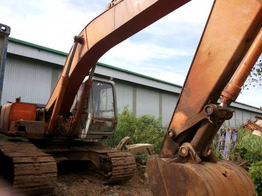 ด่วนหลุดมัดจำ &iexcl;฿!! EX200-2 เครื่องแร้งๆ พร้อมเมกาปั้ม