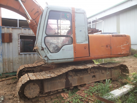 ด่วนหลุดมัดจำ &iexcl;฿!! EX200-2 เครื่องแร้งๆ พร้อมเมกาปั้ม