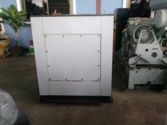 ขายเครื่องปั่นไฟ ยี่ห้อ จอห์นเดียร์ 30 KVA. SETนอก