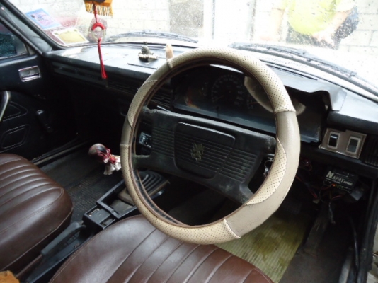 ขายรถเปอร์โยต์ 504 สภาพดี เปลี่ยนเครื่อง 3Y เครื่องเดินเรียบและเงียบ ติดแก๊สเรียบร้อยใช้ได้สองระบบ มี เอกสารพร้อมโอน และภาษีไม่ขาดต่อ สีทำใหม่สวยๆทั้งคัน ไม่มีผุ พร้อมวิ่งทางไกล ช่วงล่างนึ่มๆ หนึบๆ ดีมากขับทางไกลได้สบายๆ ขายในราคา 45,000.-บาท [/b