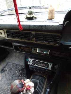 ขายรถเปอร์โยต์ 504 สภาพดี เปลี่ยนเครื่อง 3Y เครื่องเดินเรียบและเงียบ ติดแก๊สเรียบร้อยใช้ได้สองระบบ มี เอกสารพร้อมโอน และภาษีไม่ขาดต่อ สีทำใหม่สวยๆทั้งคัน ไม่มีผุ พร้อมวิ่งทางไกล ช่วงล่างนึ่มๆ หนึบๆ ดีมากขับทางไกลได้สบายๆ ขายในราคา 45,000.-บาท [/b