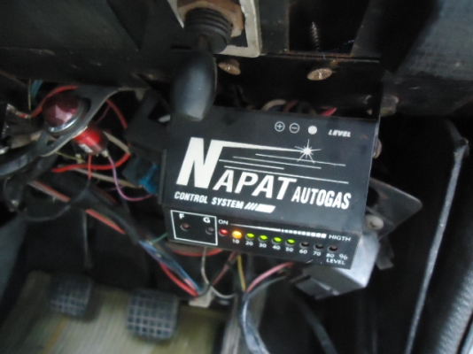 ขายรถเปอร์โยต์ 504 สภาพดี เปลี่ยนเครื่อง 3Y เครื่องเดินเรียบและเงียบ ติดแก๊สเรียบร้อยใช้ได้สองระบบ มี เอกสารพร้อมโอน และภาษีไม่ขาดต่อ สีทำใหม่สวยๆทั้งคัน ไม่มีผุ พร้อมวิ่งทางไกล ช่วงล่างนึ่มๆ หนึบๆ ดีมากขับทางไกลได้สบายๆ ขายในราคา 45,000.-บาท [/b