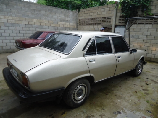 ขายรถเปอร์โยต์ 504 สภาพดี เปลี่ยนเครื่อง 3Y เครื่องเดินเรียบและเงียบ ติดแก๊สเรียบร้อยใช้ได้สองระบบ มี เอกสารพร้อมโอน และภาษีไม่ขาดต่อ สีทำใหม่สวยๆทั้งคัน ไม่มีผุ พร้อมวิ่งทางไกล ช่วงล่างนึ่มๆ หนึบๆ ดีมากขับทางไกลได้สบายๆ ขายในราคา 45,000.-บาท [/b