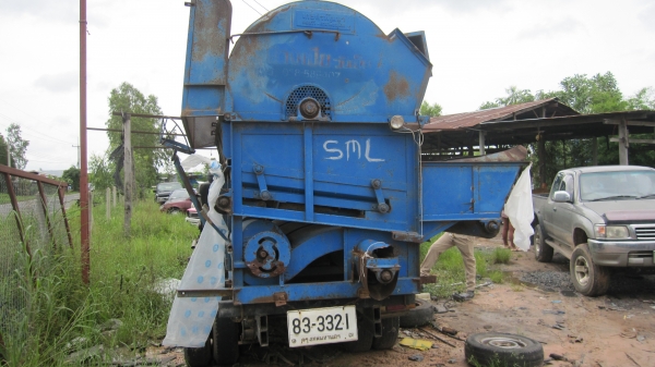 รถนวดข้าวเกษตรราคาถูก ก่อนชำแหละ เครื่องดี DQ 100