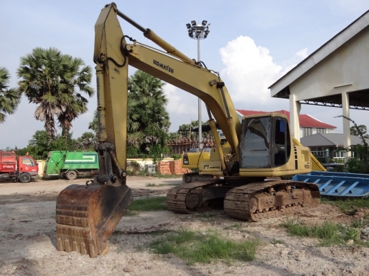 ขายด่วน!!! KOMATSU PC200-6 เอกสารเล่มทะเบียนสภาพสวยค่ะ