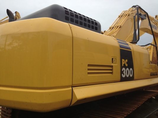ขายด่วน!!! KOMATSU PC300-8 สภาพสวย พร้อมใช้งานค่ะ