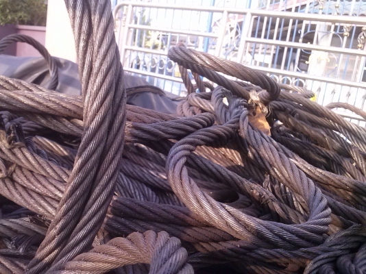 จำหน่ายสลิงถักหัว มีหลายหุน  ความยาว  8-10 เมตร