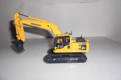 ปั้มไฮโดรลิค.สามตอน PC40-7 ปั้มไฮโดรลิค.สามตอน PC40-7