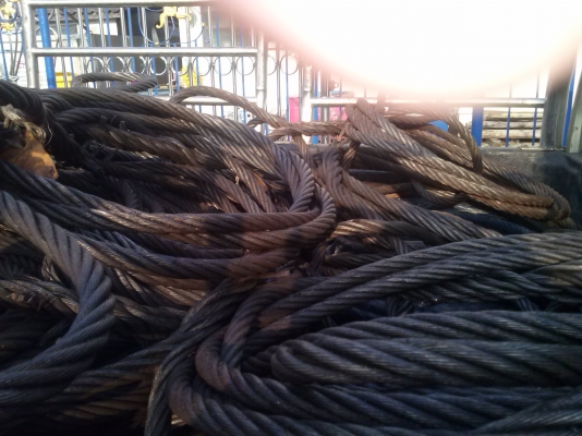 จำหน่าย สลิงใหม่  และ  เก่า   สนใจสอบถามรายละเอียดได้ที่  เบอร์  0860798452