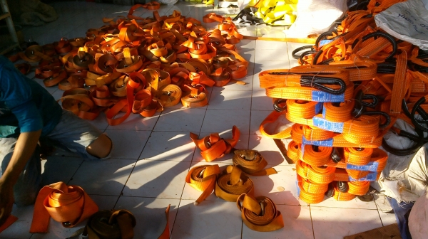 จำหน่ายสายพานยกของหนัก ของเก่าท่าเรือ