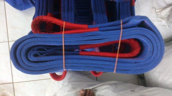 จำหน่ายสายพานยกของหนัก ของเก่าท่าเรือ