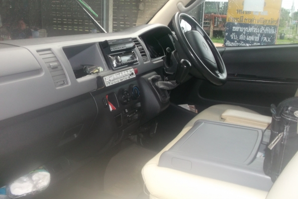 คอมมูเตอร์ D4D VIP ปี2008