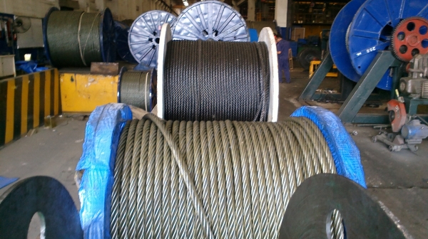 จำหน่าย สลิงใหญ่   สนใจสอบถามรายละเอียดได้ที่  เบอร์  0860798452