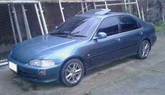 ด่วน..Civic4ประตูเครื่องสมบูรณ์เกียร์M/TหลังคาSUNROOFไมล์นอกแม็กV.I.P15"ท่อหวานภาษีเต็ม(พร้อมขับส่ง)