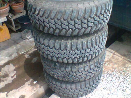 ขายด่วนยางบวกล้อแม็กอยู่เวียงสระสุราษฎร์ธานี