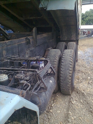 ขาย ISUZU 240 FXZ23 NFPF-R นางฟ้าแท้ 12 ล้อ 2เพลาดัมพ์ 1350000 บาท ขาย ISUZU 240 FXZ23 NFPF-R นางฟ้าแท้ 12 ล้อ 2เพลาดัมพ์ 1350000 บาท