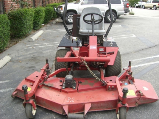 ขายรถตัดหญ้า Toro 328D 72"