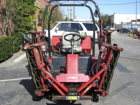 รถตัดหญ้า TORO 4000D