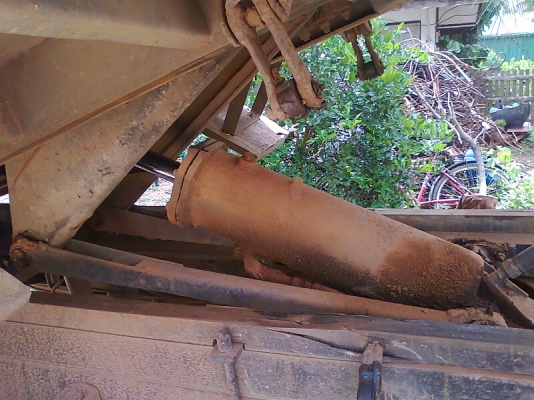 ขาย..รถหกล้อดั้ม HINO KM777 เครื่องดี คัสซีสวย มีเล่มทะเบียนครบ รถสวยจาก ลำปาง.