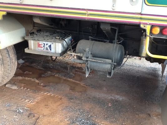 ขายด่วน Locky 195 ดั้ม2เพลาใหญ่ แคชชีสวยพร้อมใช้งานขอขายที่870000วางเงิน250000 งวด22xxx. X48