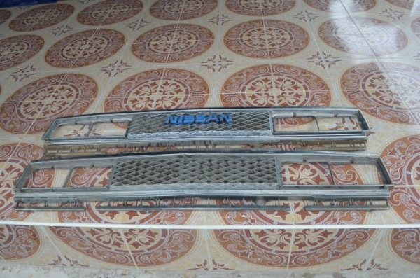 ขายกระจังนิสสันsdถูกๆสวยมาก มี2ตัวครับตัวละ600 ขายกระจังนิสสันsdถูกๆสวยมาก มี2ตัวครับตัวละ600