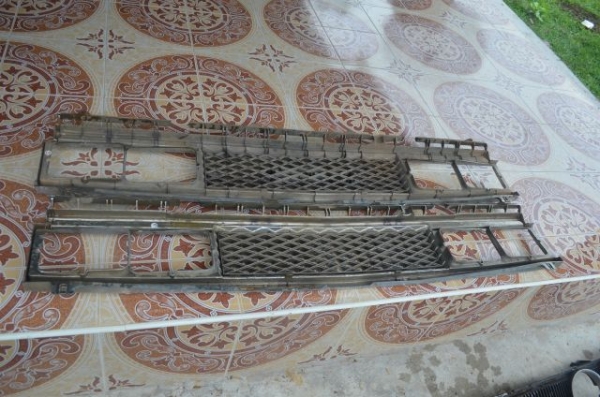 ขายกระจังนิสสันsdถูกๆสวยมาก มี2ตัวครับตัวละ600 ขายกระจังนิสสันsdถูกๆสวยมาก มี2ตัวครับตัวละ600