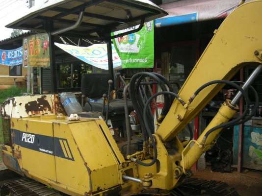 ฝากขายรถบ้าน KOMATSU PC20 รถดีใช้งานได้เลย ฝากขายรถบ้าน KOMATSU PC20 รถดีใช้งานได้เลย