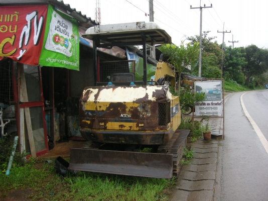 ฝากขายรถบ้าน KOMATSU PC20 รถดีใช้งานได้เลย ฝากขายรถบ้าน KOMATSU PC20 รถดีใช้งานได้เลย