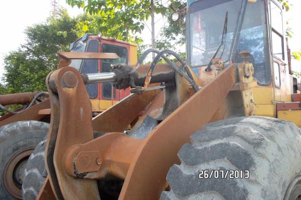 ขายรถตัก KOMATSU WA380-1