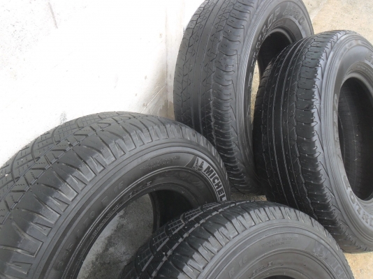 ยาง 245/70R16 ปี11สวยๆ 4 เส้น ราคา 2800 บาท