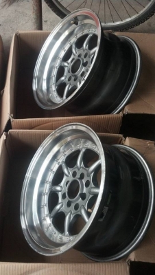 แม็กกล้วยไข่ ขอบ 15 กว้าง 8 ขนาด 4 รู 100/114