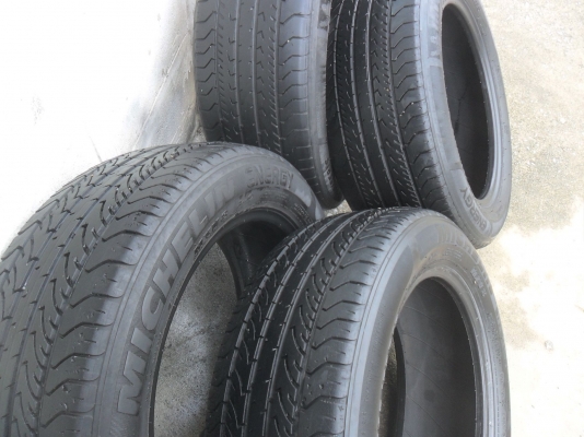 ยาง MICHELIN 205/55R16 ปี09 สวยๆ 4 เส้น ราคา 2200 บาท