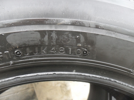 ยาง 215/60R16 ปี10 สวยๆ 4 เส้น ราคา 1800 บาท