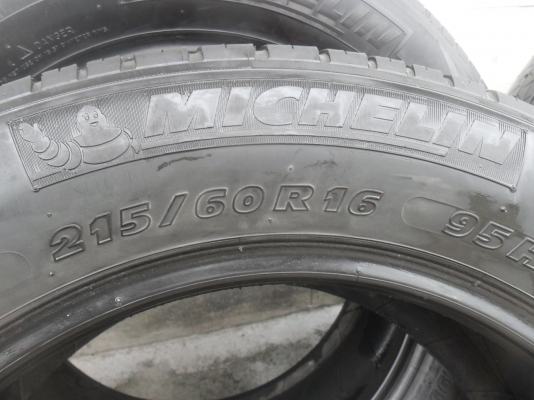 ยาง 215/60R16 ปี10 สวยๆ 4 เส้น ราคา 1800 บาท