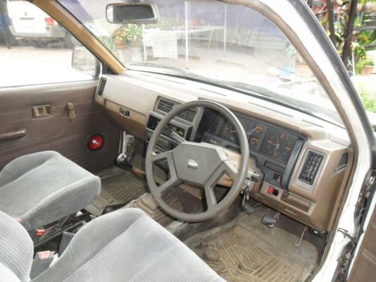 ขาย BIG M TD27 พวงมาลัย เพาเวอร์ แอร์เย็น ยางใหม่ ขาย BIG M TD27 พวงมาลัย เพาเวอร์ แอร์เย็น ยางใหม่