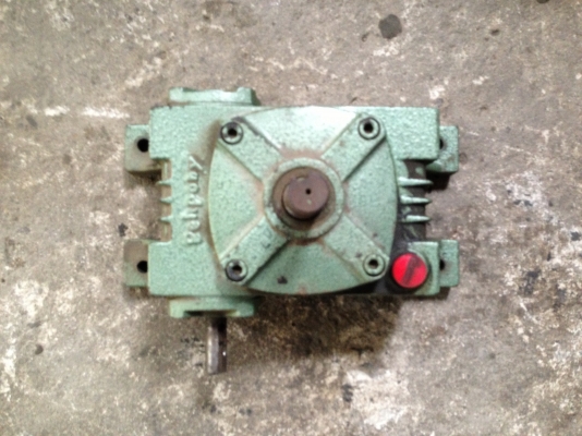 ขายเกียร์ทดbellpony แบบแนวราบ อัตราทด 1:40 สภาพดี พร้อมใช้งาน