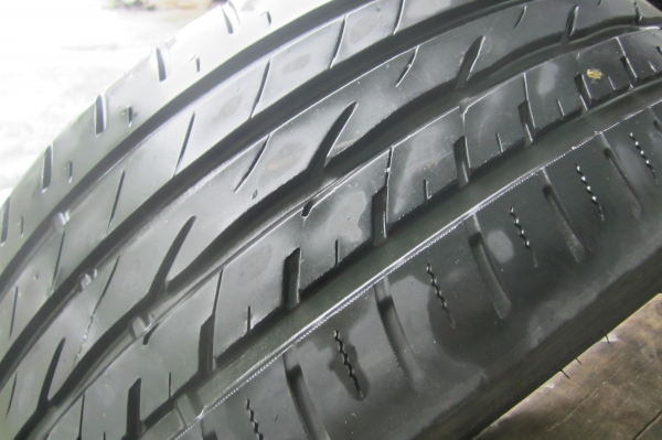 ขายยางNITTO 225/40/18 ปี24/11