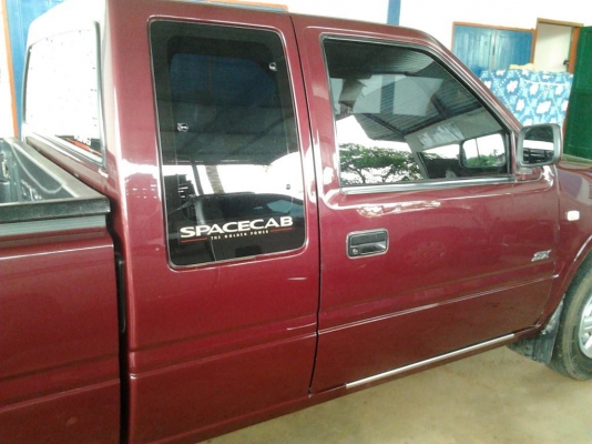 ขาย ดราก้อนอายแค็ปสวยๆเดิมบาง มือเดียวออกห้าง ISUZU SPACECAB2.5SX TURBO DRAGONEYE ปี43/00 เครื่องเดิมเกียร์เดิม หน้า-หลังเดิมบาง สีสวยภายในสวยแอร์เย็น พ.พาวเวอร์ ก.มือหมุน ช่วงล่างแน่นไม่มีช้ำ คัสซีสวยเดิม พื้นปูกระบะ  สวยทั้งคัน พร้อมใช้งาน เอกสารพร้อม ร