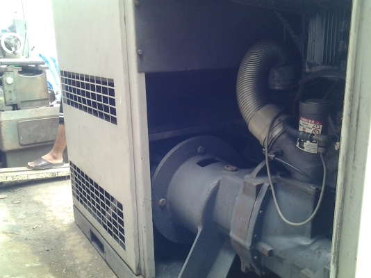 ขายปั๊มสกรู 50 hp iwata ไฟ 3 เฟส 1995 ทำลม 8 บาร์ สนใจลองมาดูสินค้าได้เลยครับ พุทธมลฑล สาย 4 หรือ โทรสอบถามได้ที่ 081-5266979