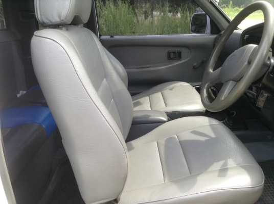 TOYOTA Mighty X Extra cab 2.4 GL 2500 cc. สภาพสวยพร้อมใช้งาน