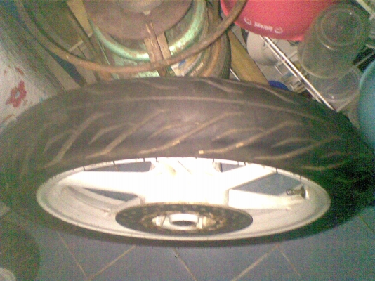 ส่งของแล้วครับไห้คุณเชษที่ลพบุรัขอบคุณทีมงานTruk2handมากครับ