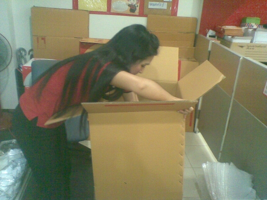 ส่งของแล้วครับไห้คุณเชษที่ลพบุรัขอบคุณทีมงานTruk2handมากครับ